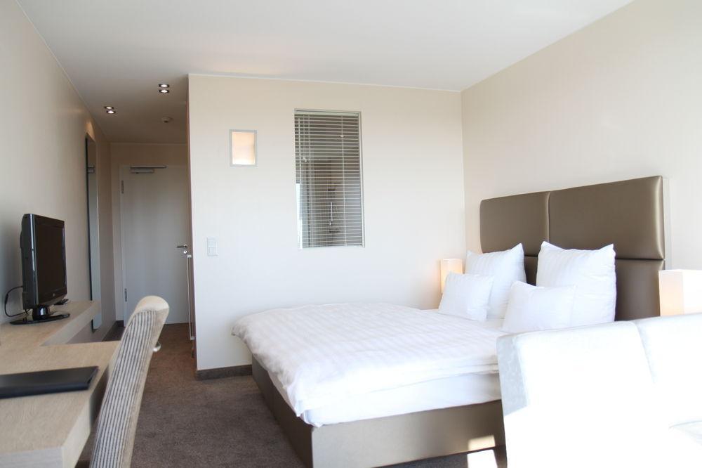 Thomas Hotel Spa & Lifestyle Husum  Esterno foto